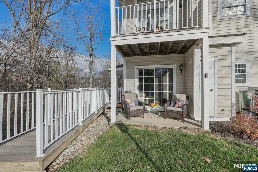 Property Photo:  1023 Castle Road  NJ 07430 