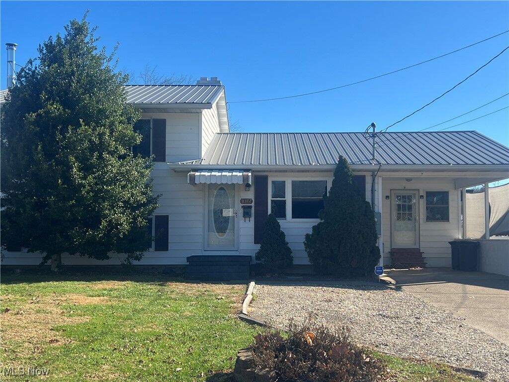 Property Photo: 3312 Broad Street WV 26104