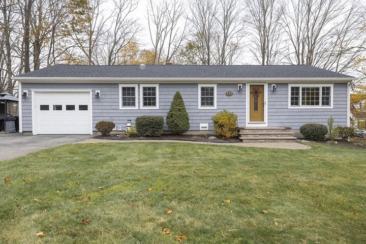 9 Church St  Douglas MA 01516 photo