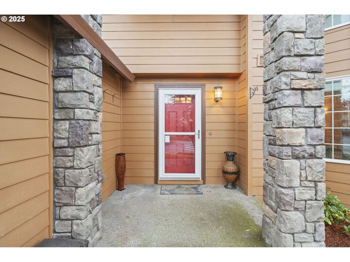 Property Photo: 2313 N Heron Dr WA 98642