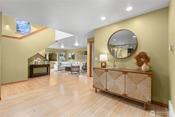 Property Photo: 14808 84th Avenue NE WA 98028