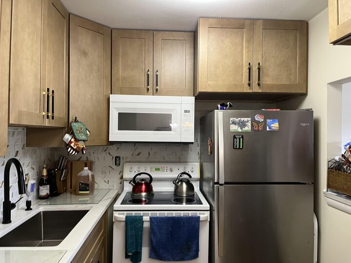 Property Photo: 332 Northampton Q FL 33417