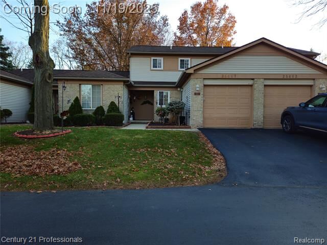 Property Photo: 35457 Pheasant Lane MI 48185