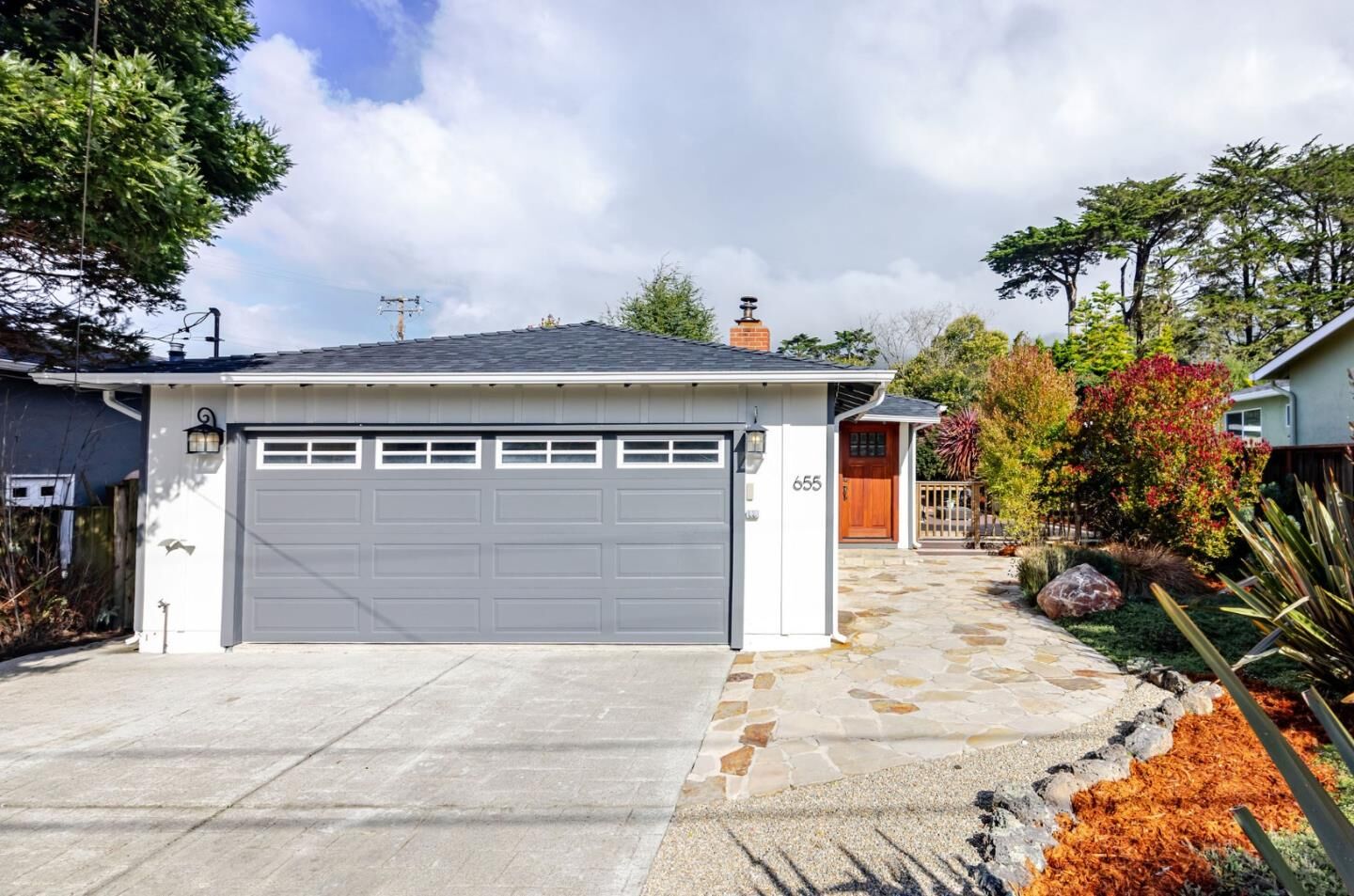 Property Photo:  655 George Street  CA 94037 