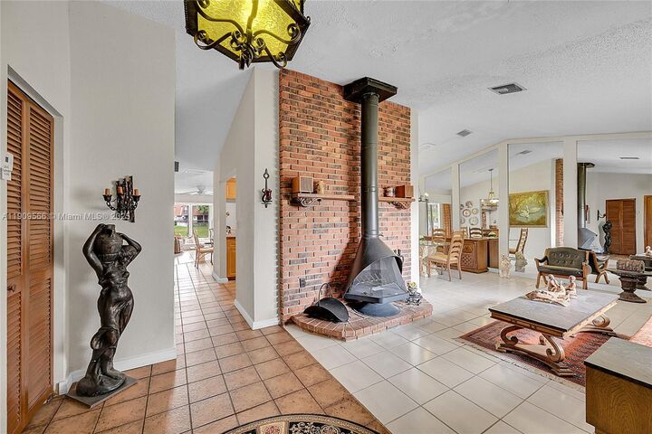 Property Photo:  9421 NW 46th Ct  FL 33351 