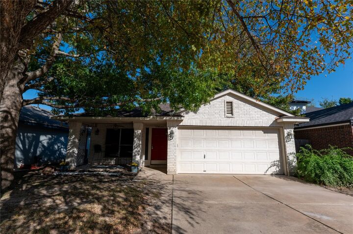 Property Photo: 2604 Hutton Lane TX 78641