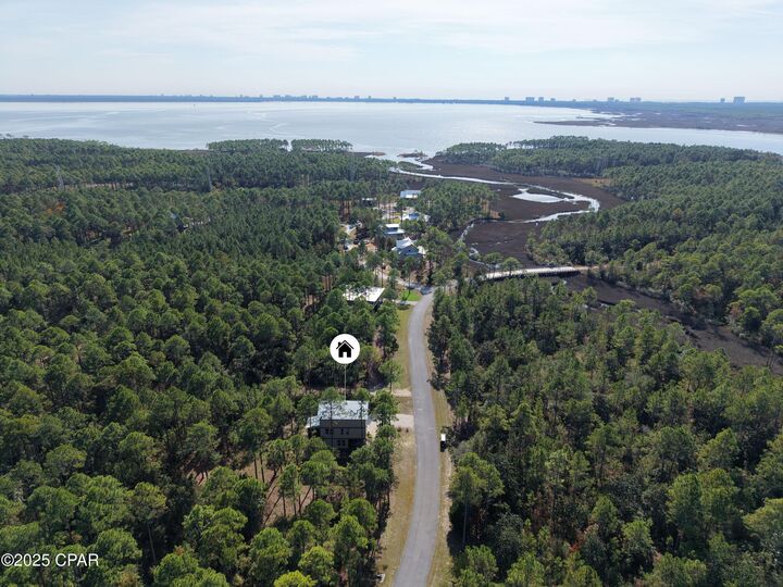 Property Photo:  7537 Shady Glen Trail  FL 32413 