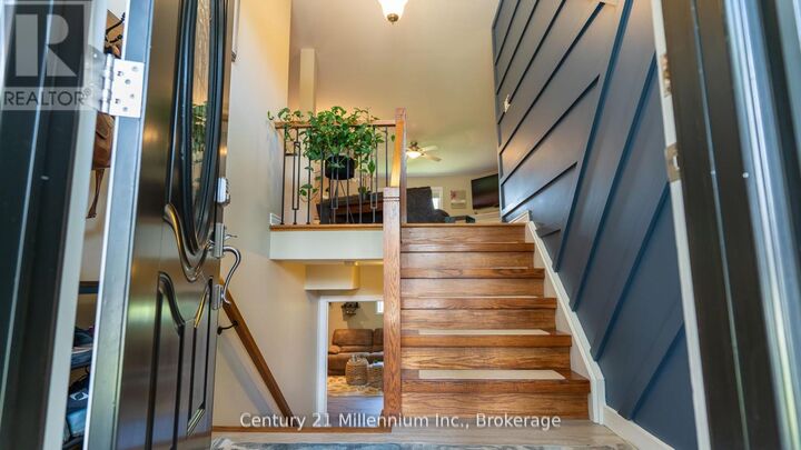 Property Photo:  5 Sugar Maple Lane  ON L9Z 1P4 