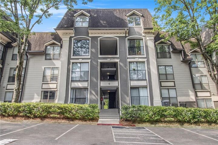 Property Photo:  2657 Lenox Road NE C38  GA 30324 