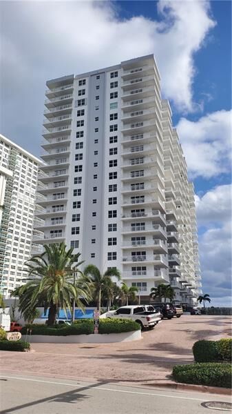 Property Photo: 3850 Galt Ocean Dr 1008 FL 33308