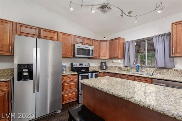 Property Photo: 6580 Mountainwood Lane NV 89103