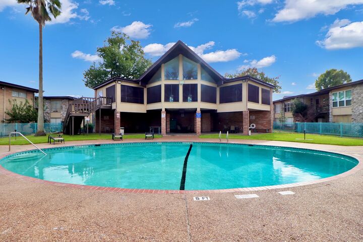 Property Photo:  7047 Bissonnet Street 117  TX 77074 