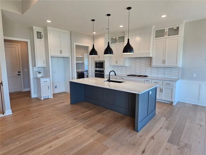 Property Photo:  11211 S Gleason Road  KS 66061 