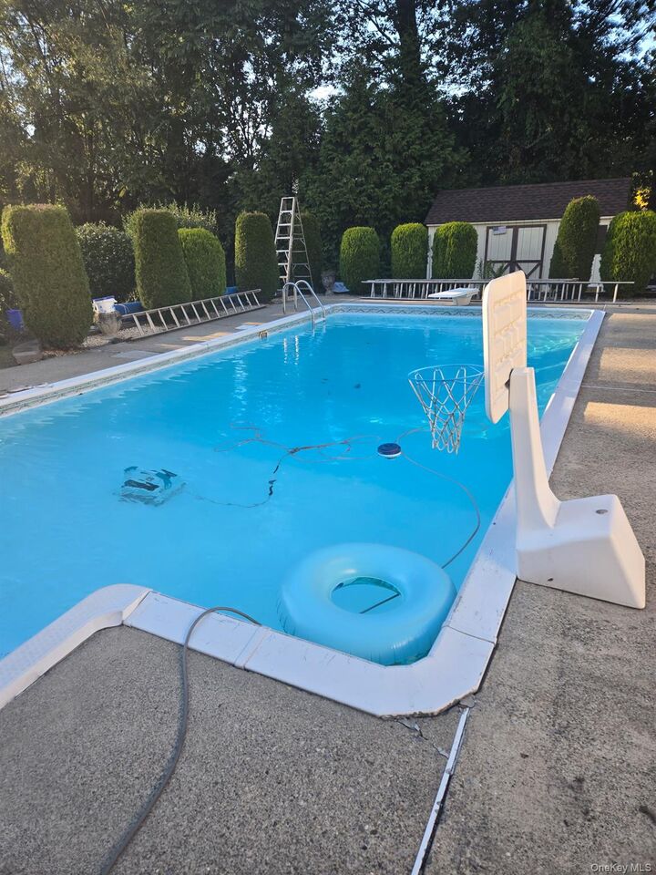 Property Photo: 10 Cottage Avenue NY 10954