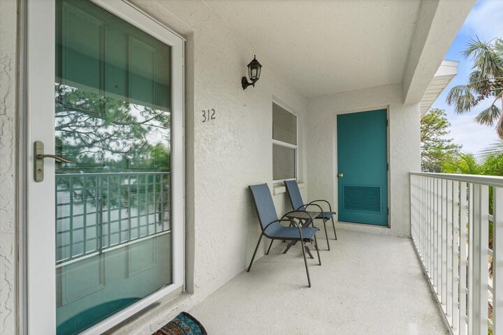 Property Photo: 312 108th Street W FL 34209
