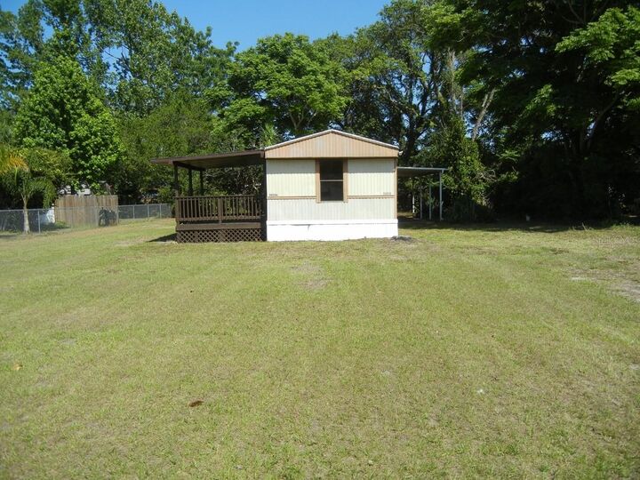 Property Photo: 34206 Lee Avenue FL 34788