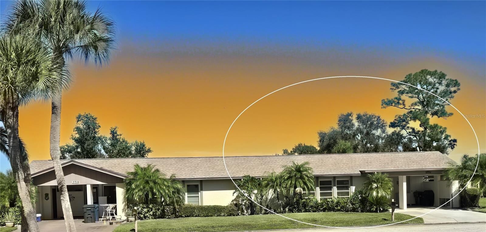 Property Photo: 3721 Collins Street 812 FL 34232