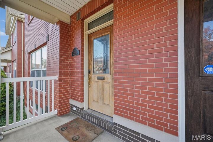 Property Photo: 5360 Delmar Boulevard MO 63112