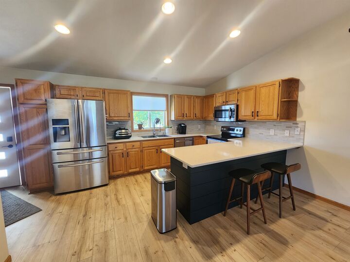 Property Photo:  2033 13th St NW  ND 58701 