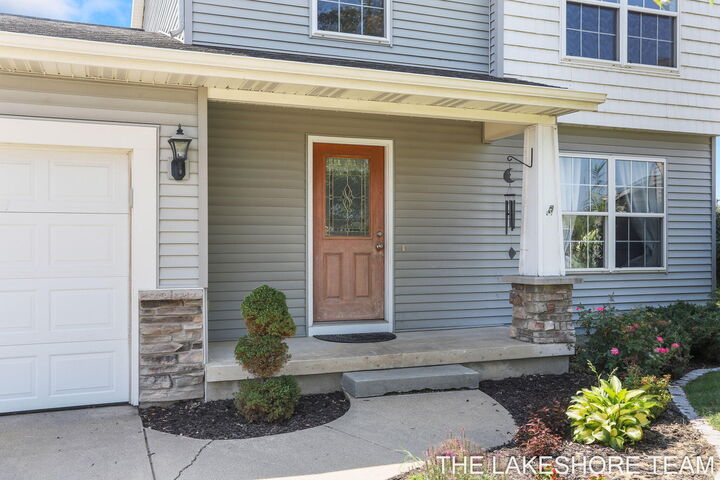 Property Photo: 1020 Katra Lane MI 49424