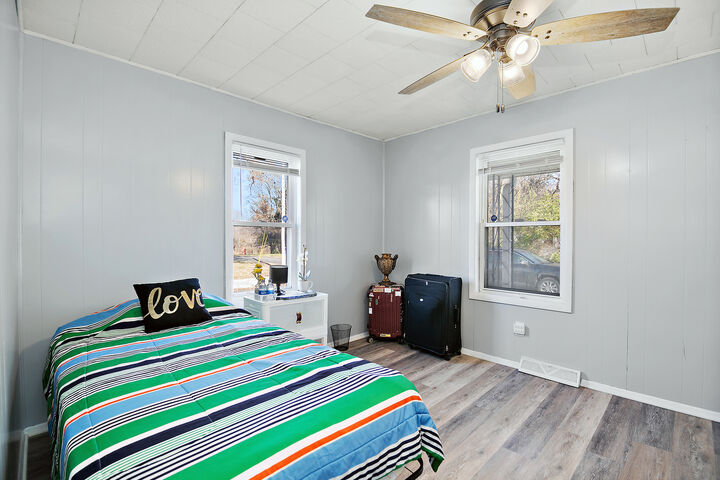 Property Photo: 907 N Virginia Street IL 60970