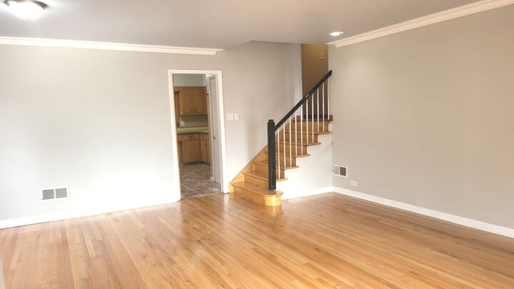 Property Photo:  