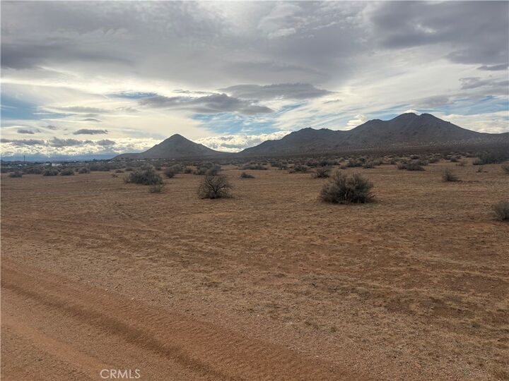 Property Photo:  0 Comanche  CA 92307 