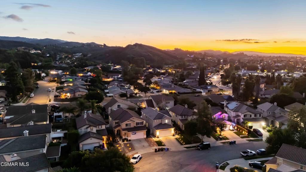 Property Photo:  969 Roldan Avenue  CA 93065 