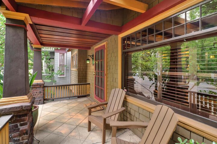 1705 H Street  Sacramento CA 95811 photo