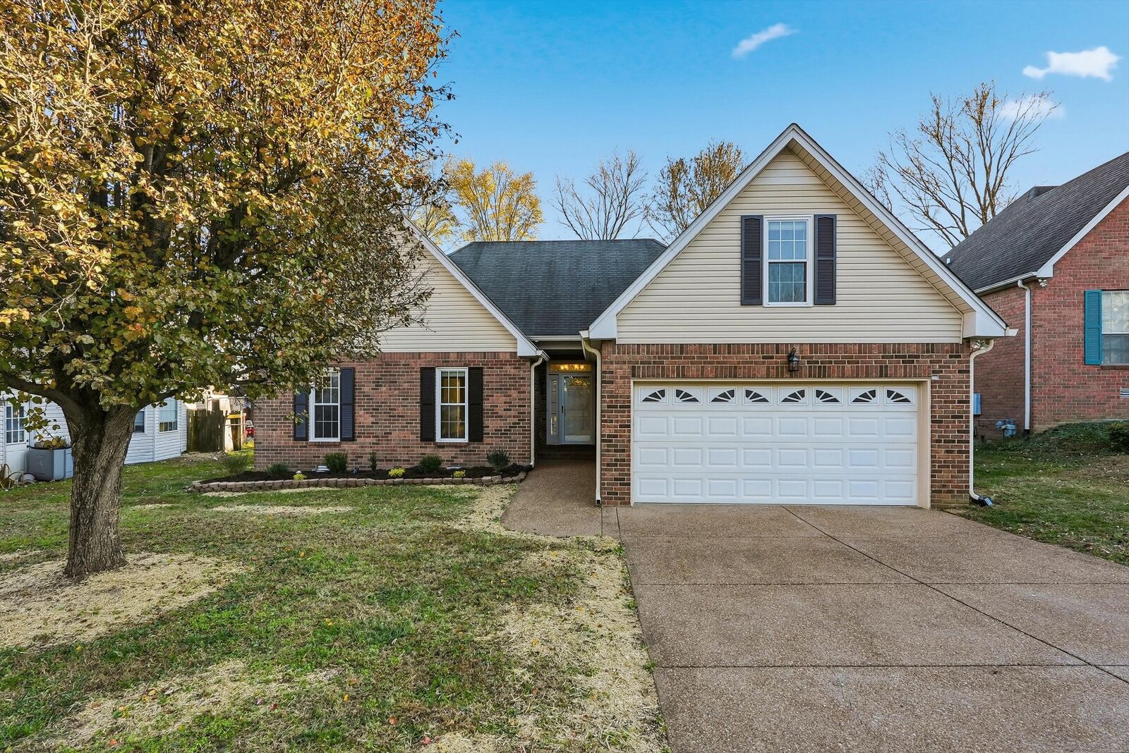 Property Photo:  2121 Ransom Pl  TN 37217 