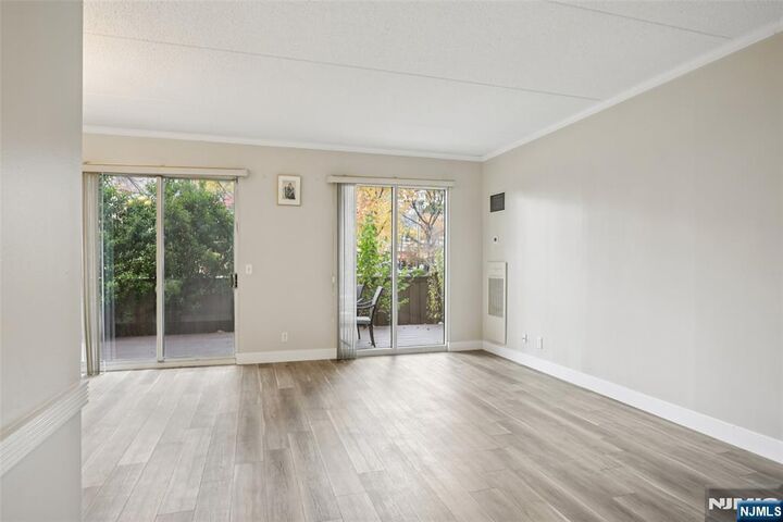 Property Photo:  1077 River Road Th5  NJ 07020 