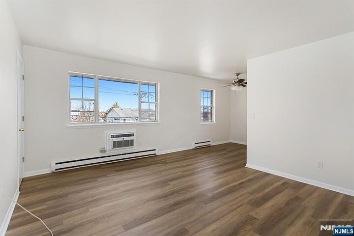 Property Photo:  145 Arnot Street 4B  NJ 07644 