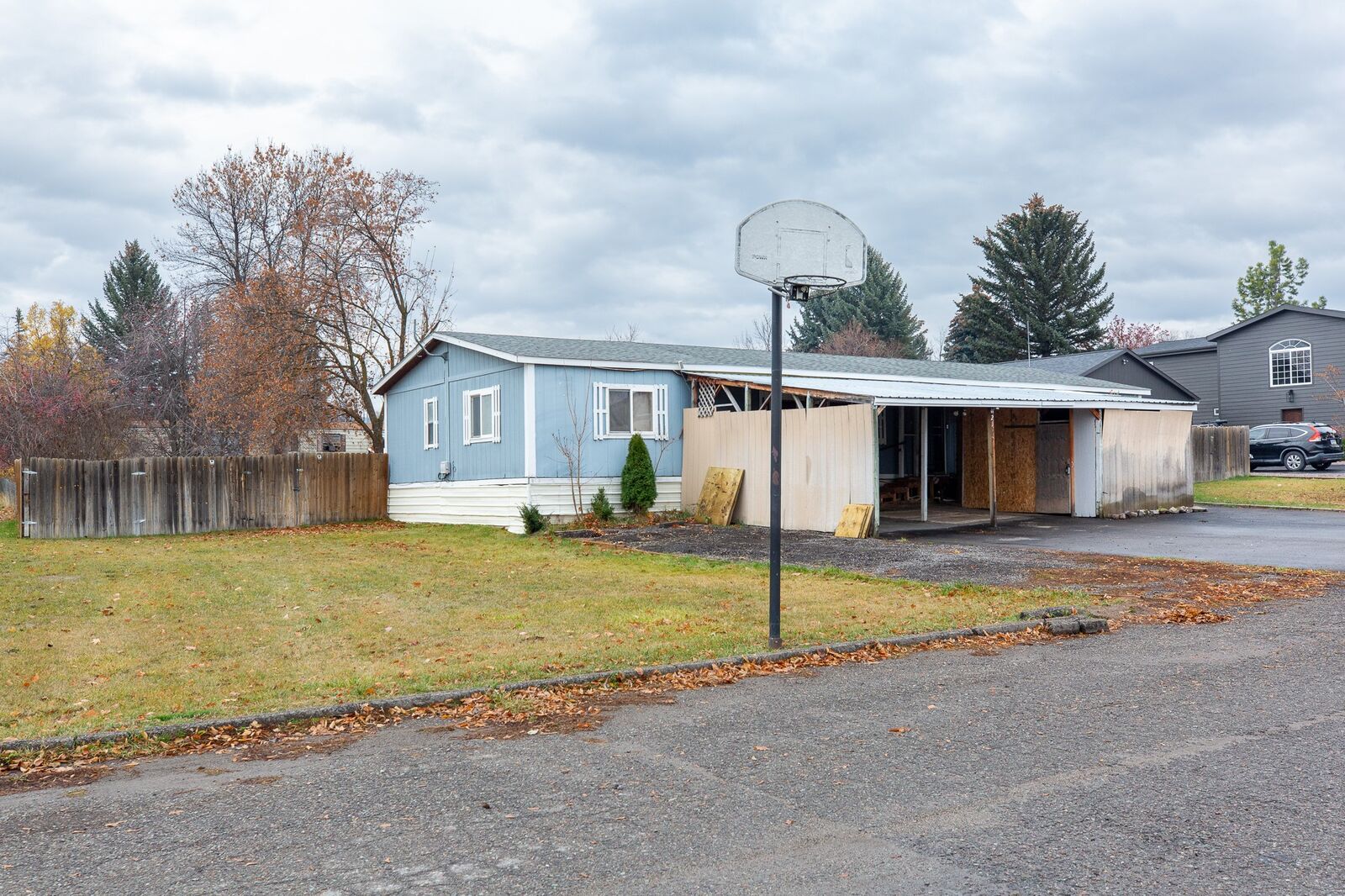 Property Photo:  2165 Hummingbird Drive  MT 59808 