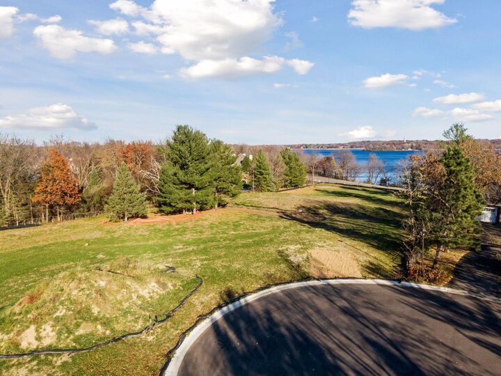 Property Photo: 3941 White Oak Lane MN 55331