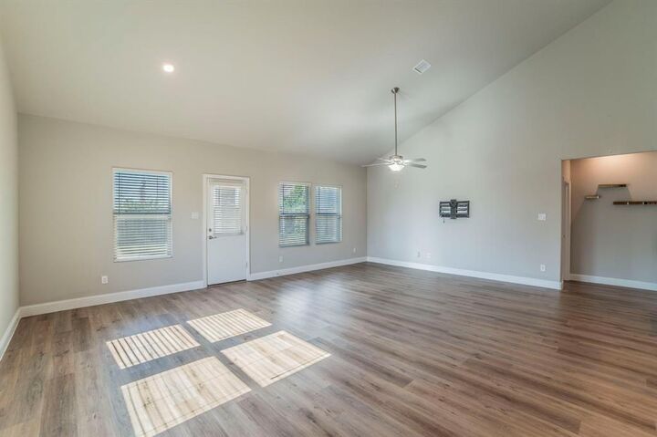 Property Photo:  3317 Evening View  TX 76227 