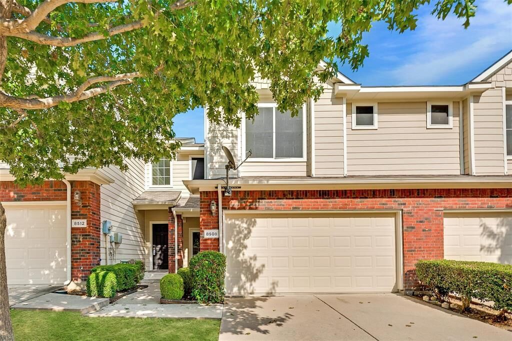 Property Photo:  8508 Hunters Trace Lane  TX 75024 