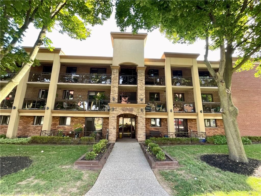 Property Photo: 1212 Fennell Avenue E 108 ON L8T 1T2