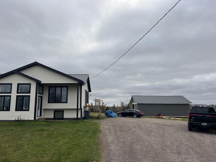 Property Photo: 674 48 Road PE C1B 3K4