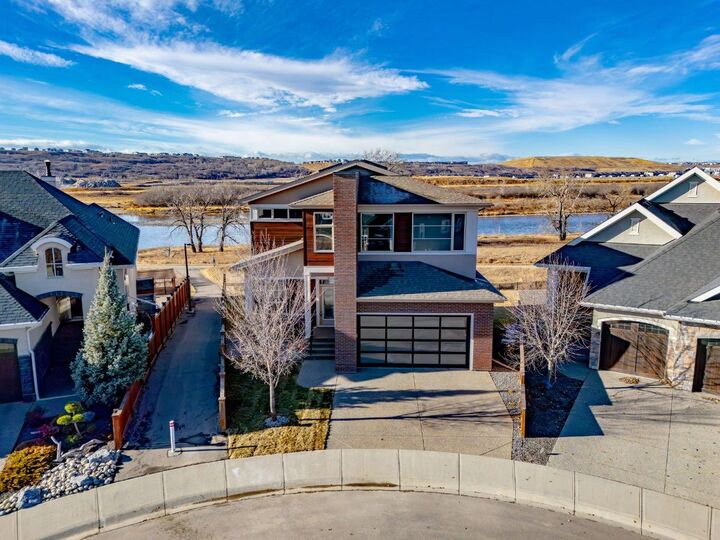 123 Cranbrook Circle SE  Calgary AB T3M 2L9 photo