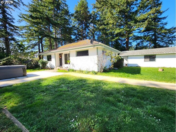 Property Photo: 2605 Port Orford Loop Rd OR 97465