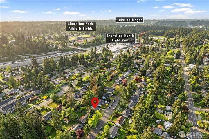 Property Photo:  18031  9th Avenue NE  WA 98155 