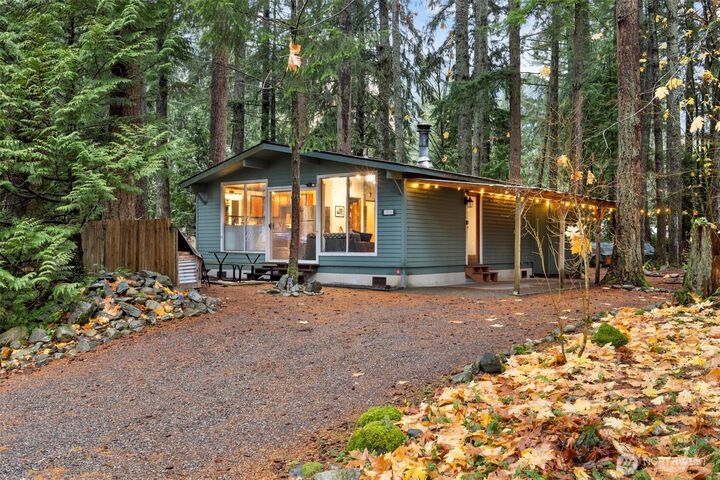Property Photo:  3026  Ridgeview Drive  WA 98284 