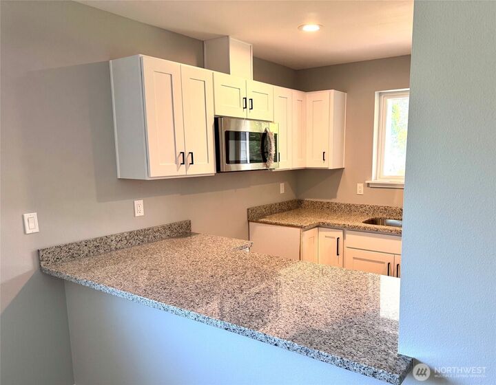 Property Photo: 957 Cascade Avenue SW WA 98569