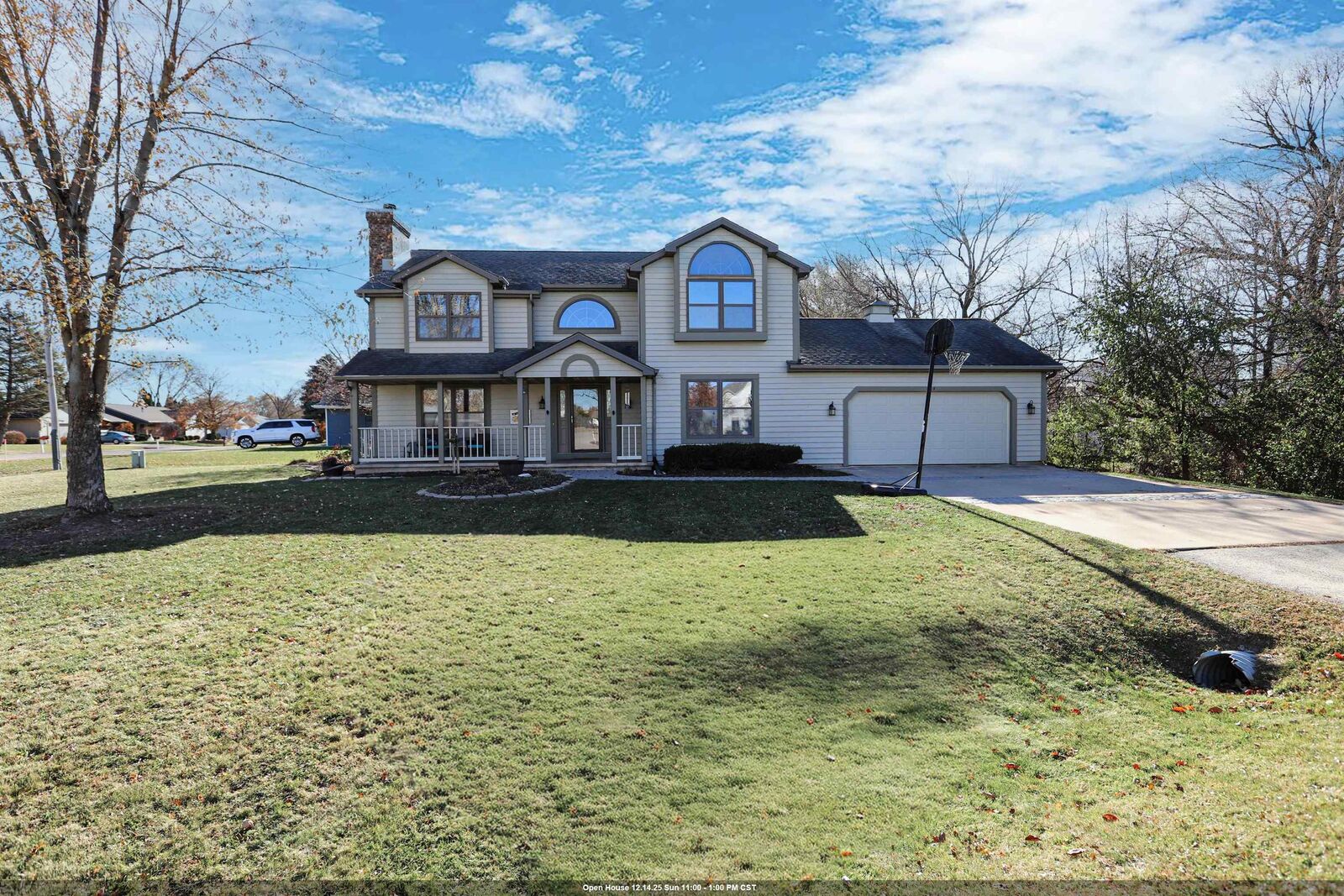 Property Photo: 624 S Keller Park Drive WI 54914-8545