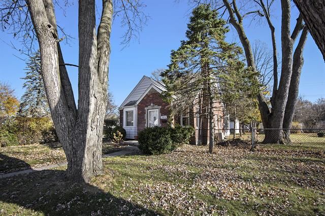 Property Photo: 18516 Olympia MI 48240