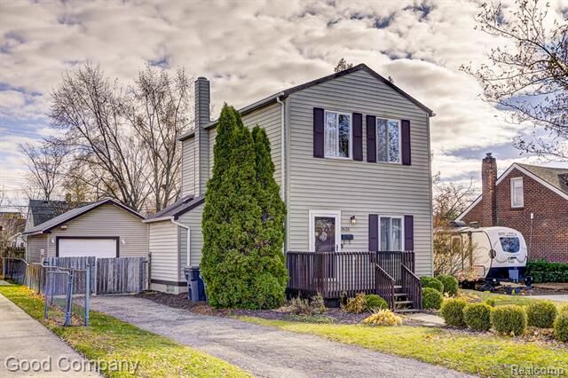 3626 Prairie Avenue  Berkley MI 48072 photo