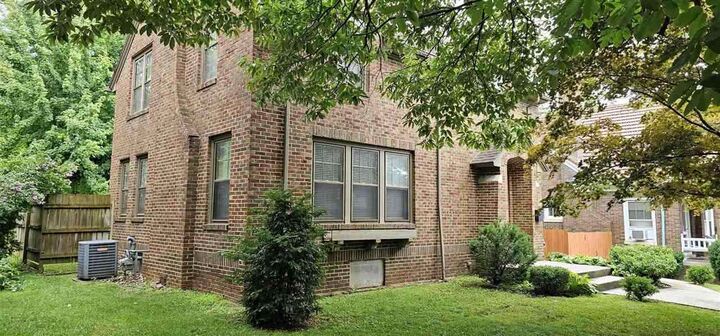 Property Photo:  2109 E Main Street  IN 47374 