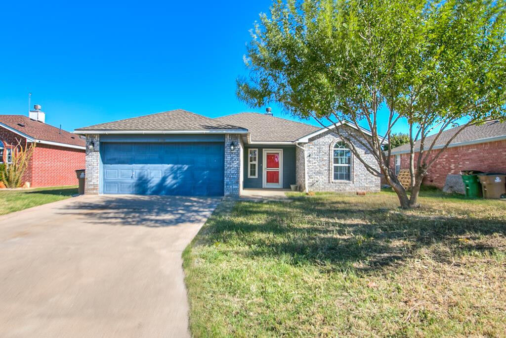 Property Photo:  1220 James Lane  TX 76905 