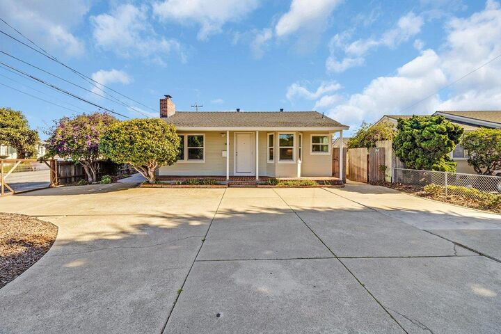 Property Photo:  1440 Contra Costa Street  CA 93955 