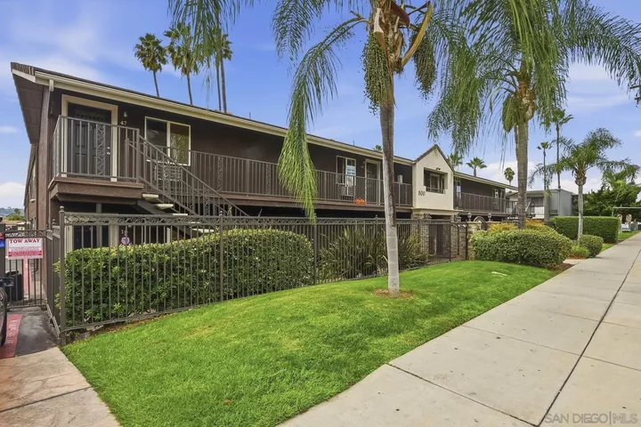 Property Photo:  800 N Mollison 19  CA 92021 